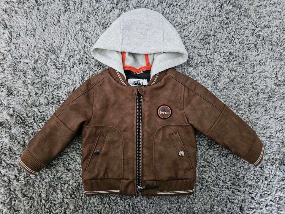 Lederjacke Baby gr.68 in Liebenburg