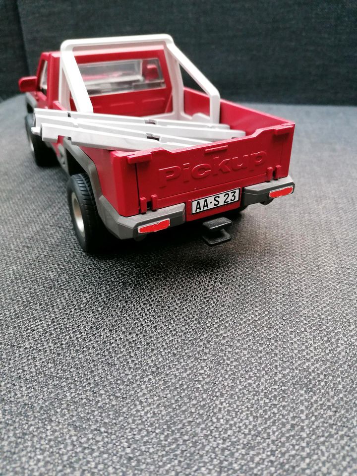 Pickup Schleich in Köln