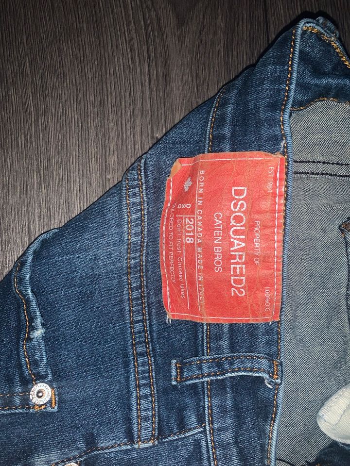 Dsquared2 Jeans Größe 50 b.zw fällt wie m aus in Ketsch