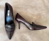 Elegante Pumps von Prada in der Gr. 40 aus Leder Schleswig-Holstein - Kaltenkirchen Vorschau
