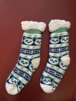 ZU VERSCHENKEN Socken Kuschelsocken Rutschsocken Baden-Württemberg - Ettlingen Vorschau