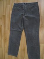 Rosner, Damen Cord-Hose, Cord-Jeans, olivgrün, Gr. L /44/46 Rheinland-Pfalz - Zweibrücken Vorschau