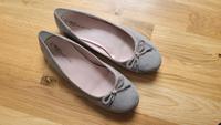 Tamaris Ballerinas gr. 39 taupe neuwertig Baden-Württemberg - Filderstadt Vorschau