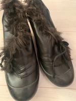 Camper Schuhe  schwarz 39 mit Fell Niedersachsen - Barendorf Vorschau