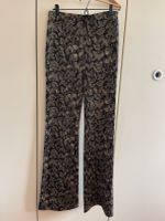 Patrizia Pepe Lurexhose schwarz/gold Gr. II 36 NEU Hamburg-Nord - Hamburg Winterhude Vorschau