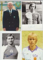 Autogrammkarten ehemaliger DDR Fußballer mit original Autogrammen Frankfurt am Main - Ostend Vorschau