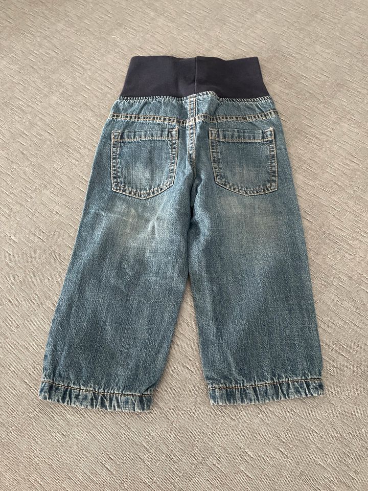 Jeans Größe 74-80 in Rieschweiler-Mühlbach
