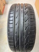 4 x Sommerreifen Bridgestone Potenza wie Neu 235/40 R19 96W Nordrhein-Westfalen - Hürth Vorschau