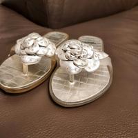 STUART WEITZMAN Pool Sandalen FlipFlops silber Gr. 6 / 36,5 Baden-Württemberg - Ulm Vorschau