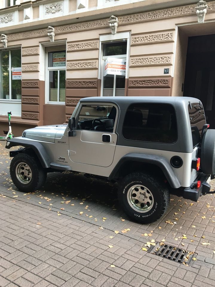 Jeep Wrangler 2.4 TJ 2005 Silber in Duisburg