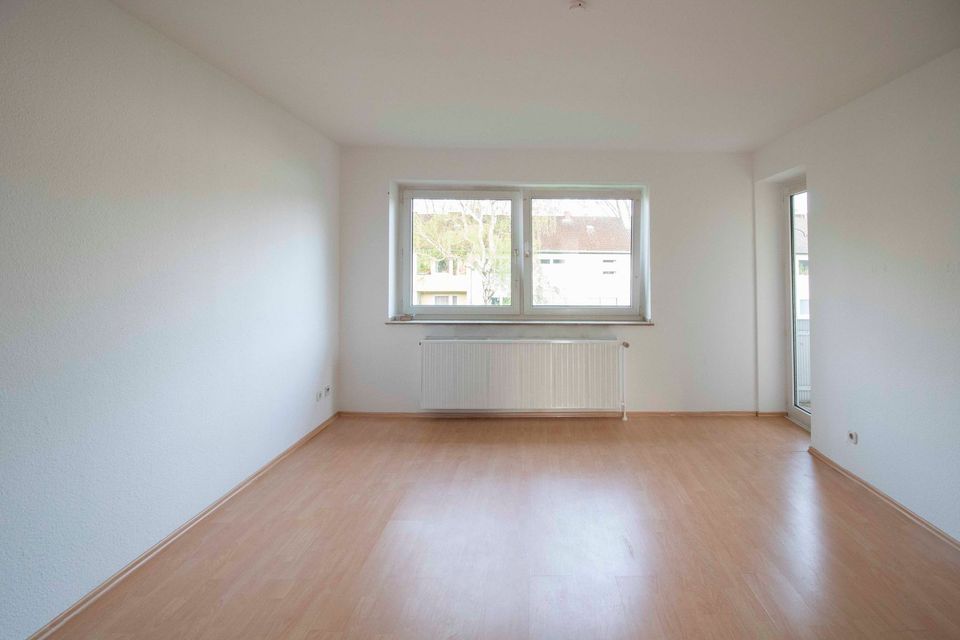 Gute Lage! Eigentumswohnung mit 3 Zimmern, Balkon und Garage in gepflegtem Zustand! in Bonn