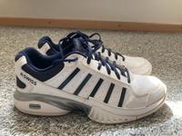 Tennis Allcourt Schuhe/Sneaker/Größe 44,5 Niedersachsen - Seevetal Vorschau