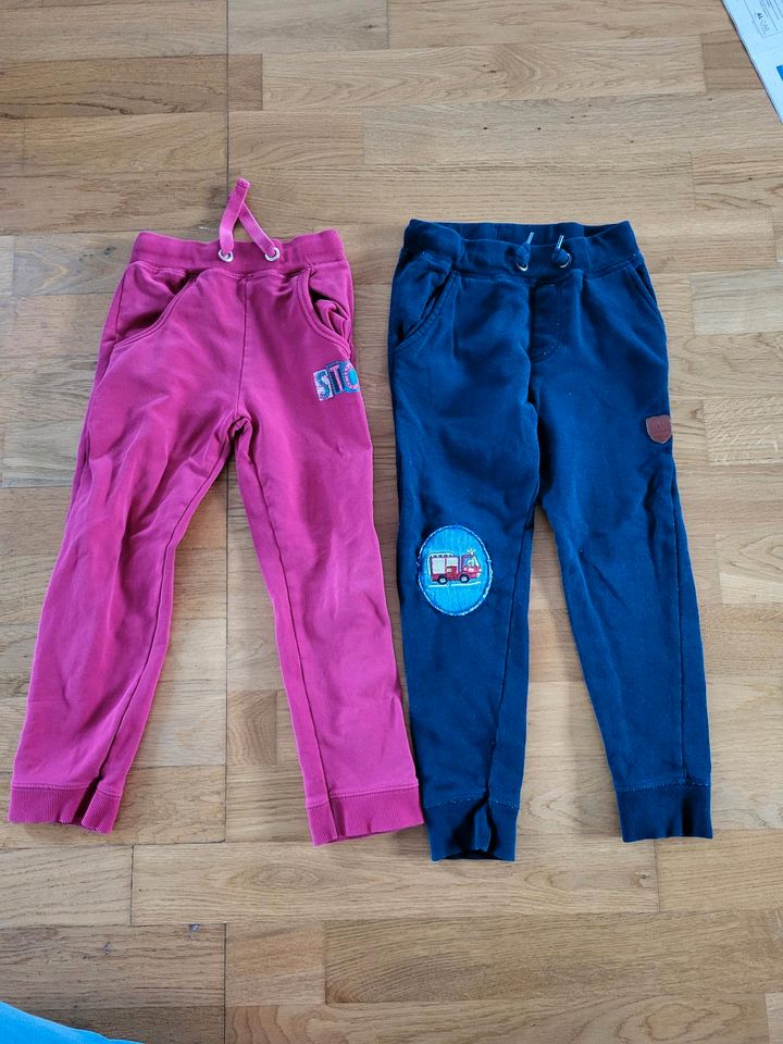 2 Staccato Hosen 104/110, Jogginghose, rosa und blau in Herzogtum Lauenburg  - Ratzeburg | eBay Kleinanzeigen ist jetzt Kleinanzeigen