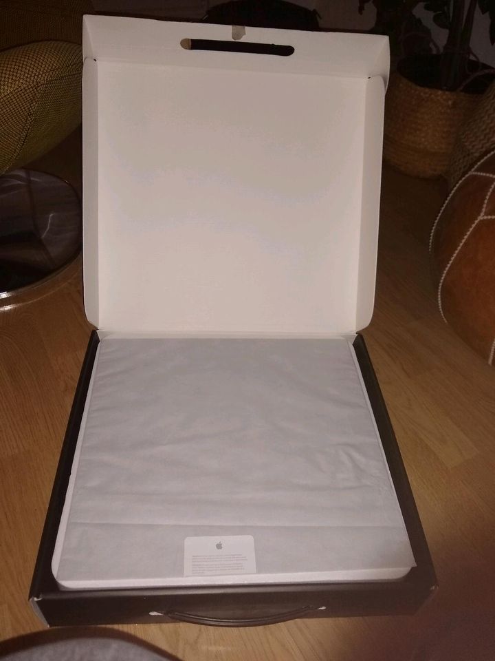 Mac book Pro 15 inch in Stuttgart