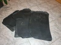 Fußmatten Gummimatten Set VW Golf Seat Leon original Zubehör Thüringen - Neuhaus Vorschau