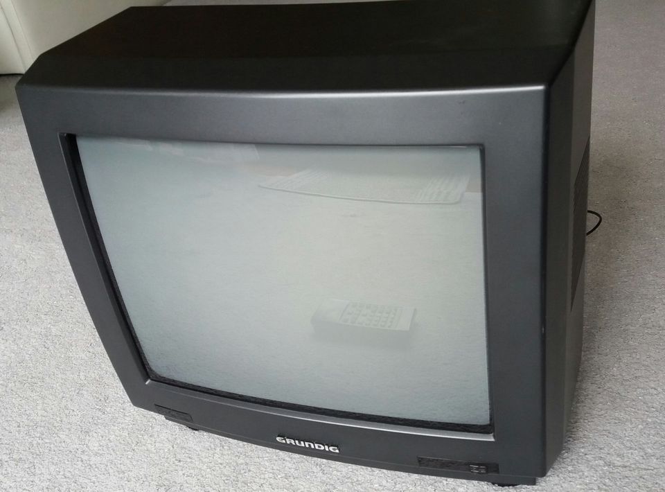 Fernseher Grundig P40-050 in Zossen