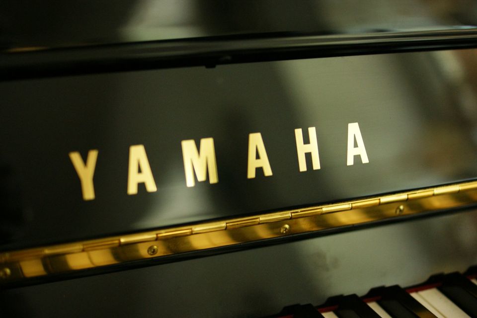 Klavier Yamaha P-116T schwarz Piano werkstattüberh. mit Garantie in Obergröningen