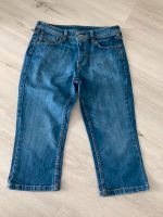 Damen Levi’s Jeans 3/4  Größe.S Hessen - Fulda Vorschau