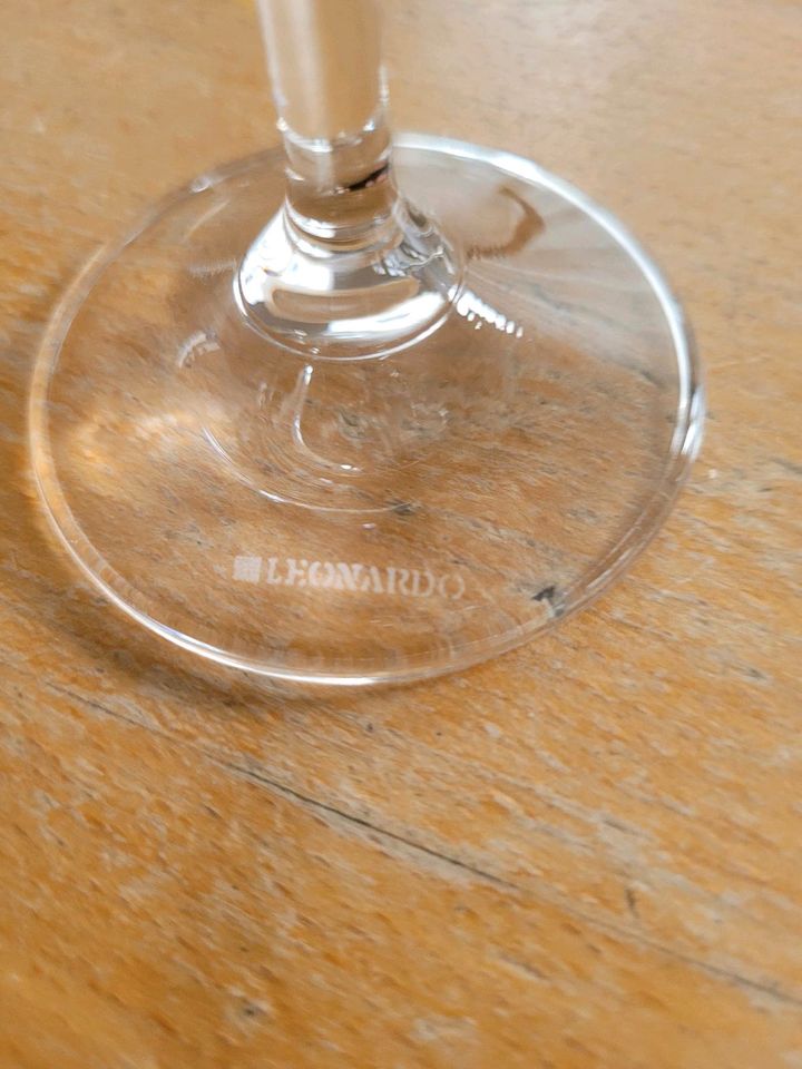 Schnapsglas mit Stiel 5 Stück von Leonardo zu verkaufen in Schrobenhausen