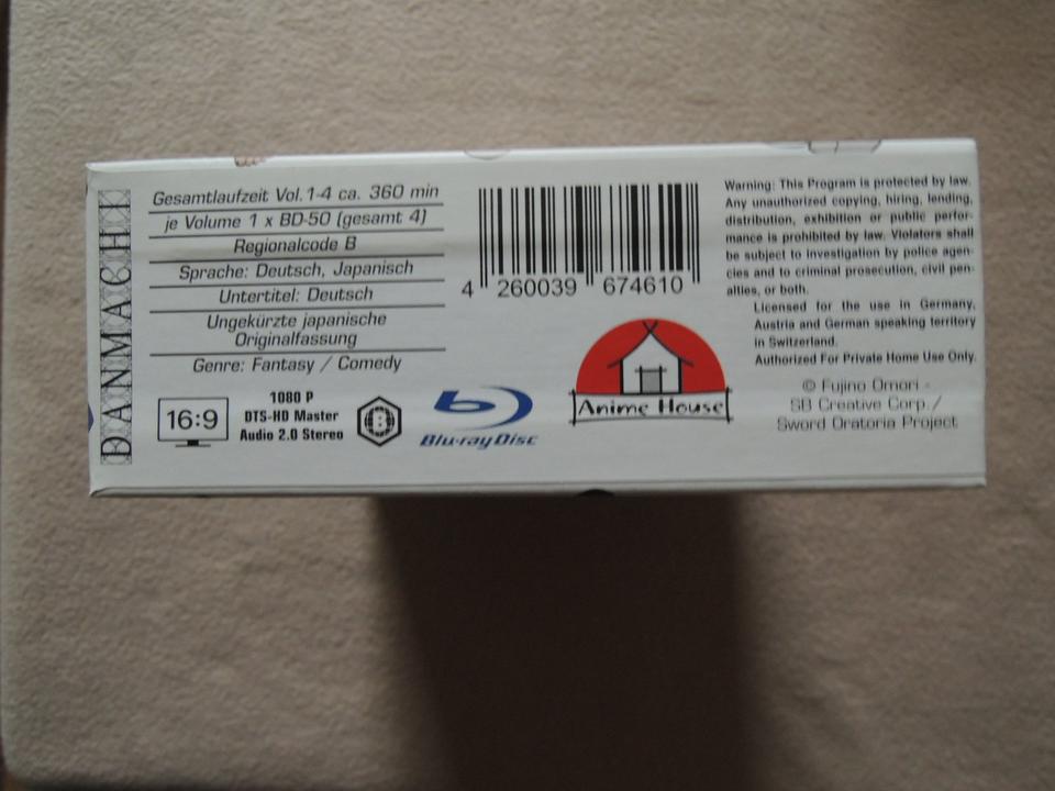 Danmachi Sword Oratoria Blu-ray mit Sammelschuber & Textilposter in Neuenkirchen