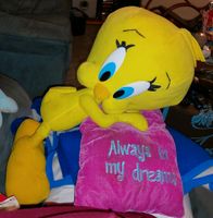 Riesige Tweety, Looney Tunes, Kuschelkissen 'Always in my dreams' Schleswig-Holstein - Neversdorf Vorschau