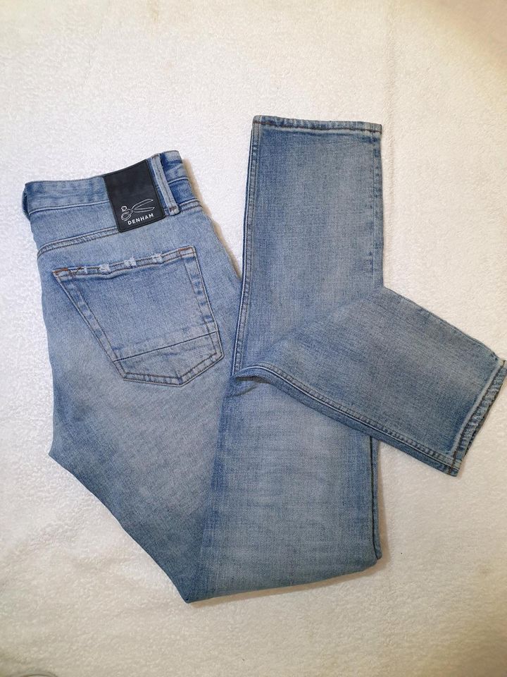 Denham  Jeans  Gr. M in Düsseldorf