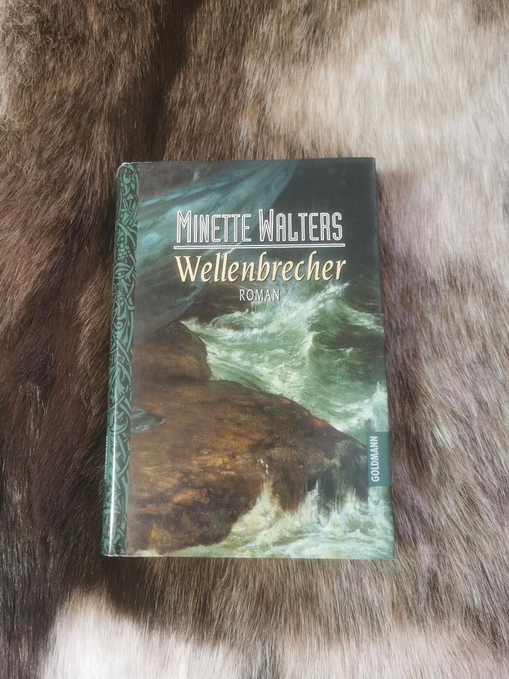 Minette Walters Wellenbrecher in Ellrich
