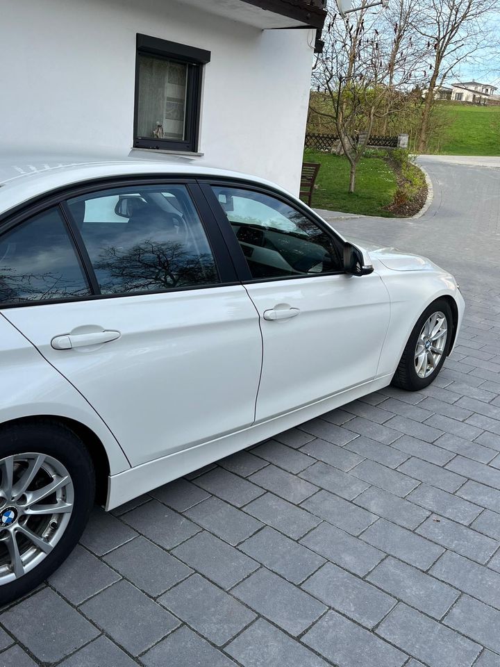 BMW 318 d F30 in Tittling