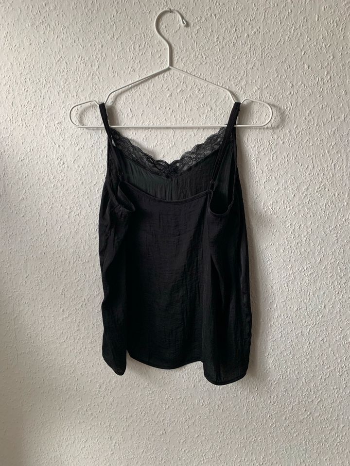 Vintage Cami Camisole Top mit Spitze schwarz wimsigoth Gr.S in Bornheim