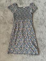 Sommerkleid mit Blumenmuster – C&A Größe 46 (XL) Hannover - Misburg-Anderten Vorschau