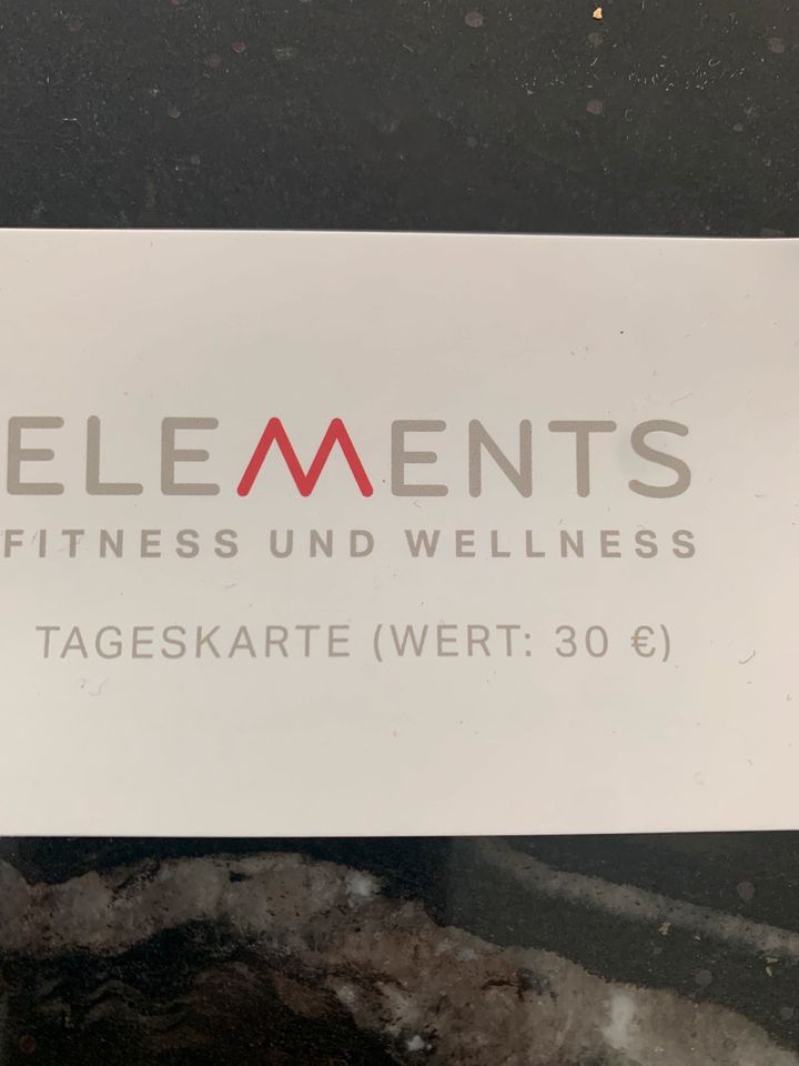 Elements Fitness und Wellness Tageskarte im Wert von 30 Euro in Frankfurt am Main