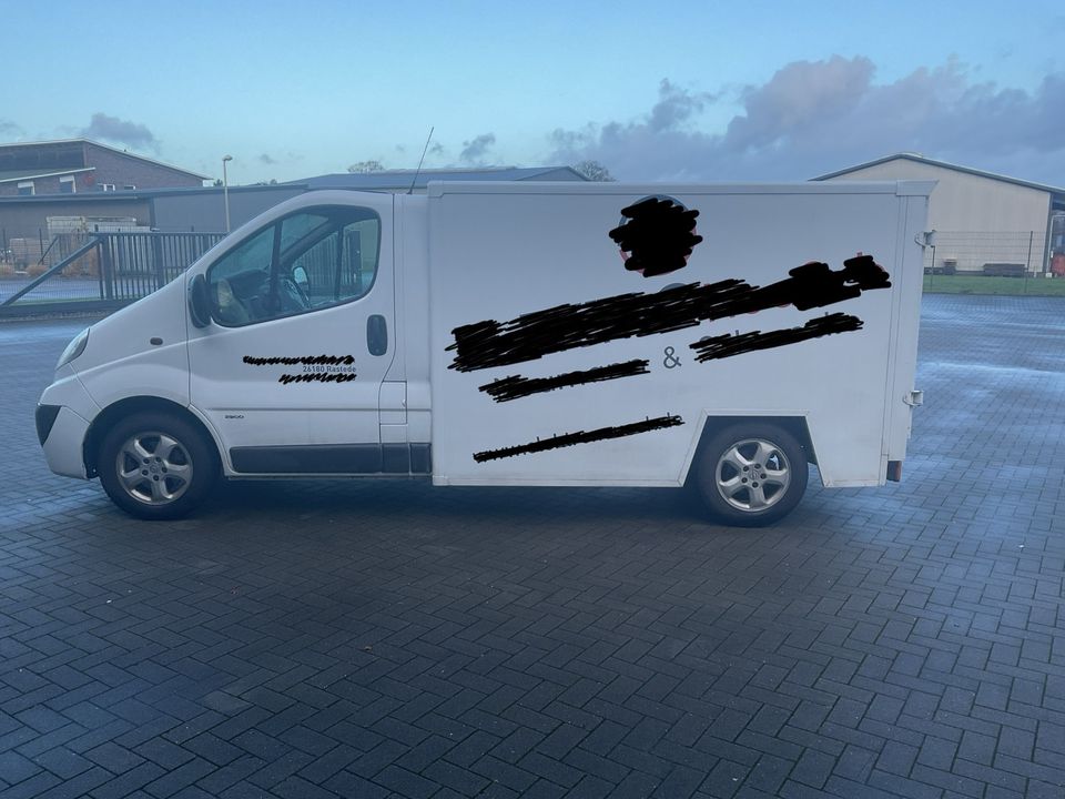 Opel Vivaro Kasten(kein Kühlkoffer) in Rastede