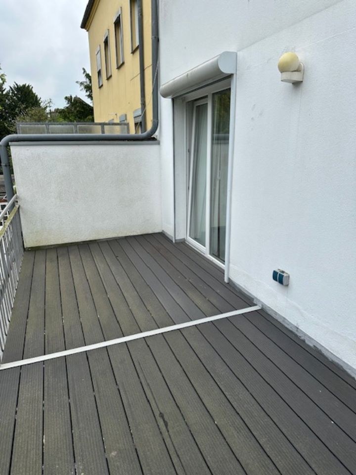 Lichtdurchflutete 2-Zi- Wo. mit gr Terrasse im Zentrum Viersens in Viersen