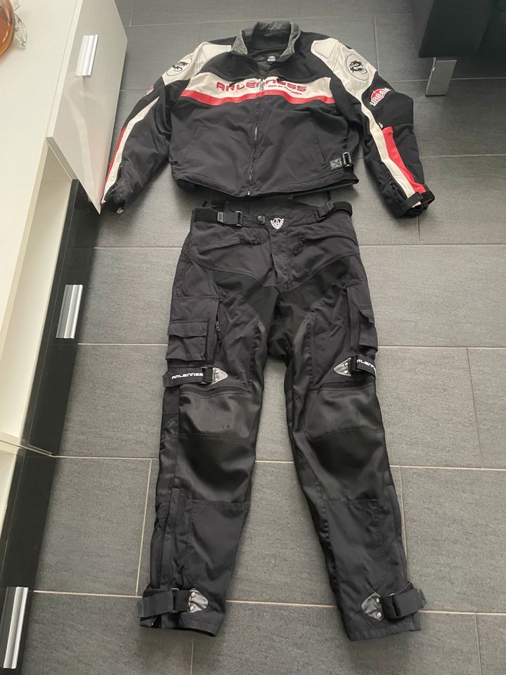 Arlen ness motorradjacke Motorradhose textilcombi Protektoren in Cappeln (Oldenburg)