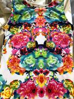 Schönes Frauenkleid Versace.H&M Berlin - Grunewald Vorschau