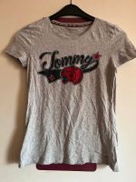 Tommy Hilfiger Shirt T-Shirt mit Aufdruck Gr.M 38 Sachsen - Hartha Vorschau