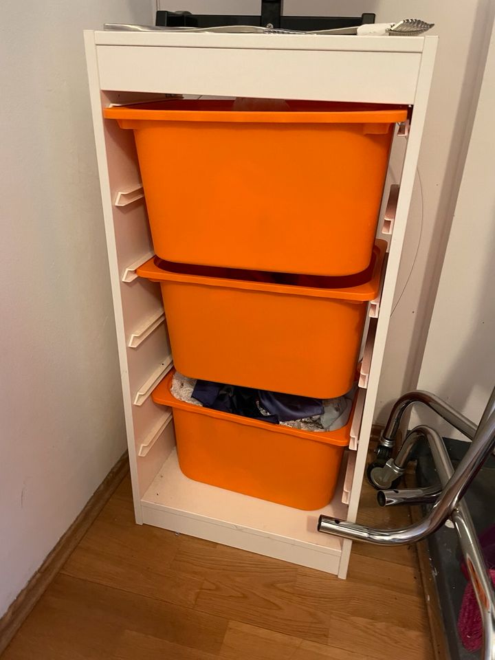 Ikea Box mit Schubladen / Aufbewahrung in Berlin