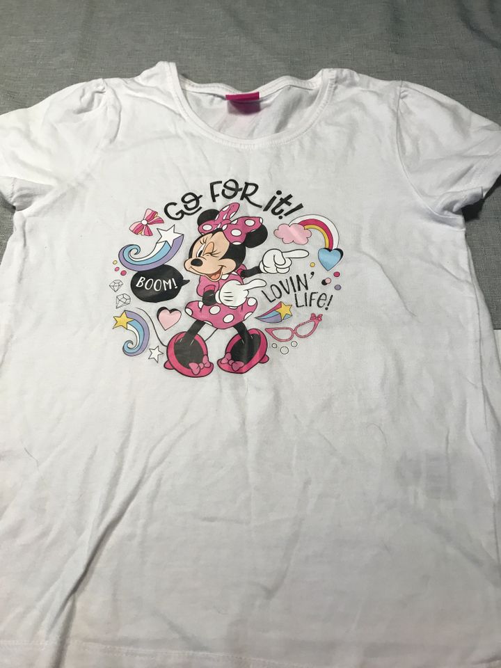 T-Shirt Mädchen Gr. 128/134, weiß Disneyaufdruck, Disney junior in Augsburg
