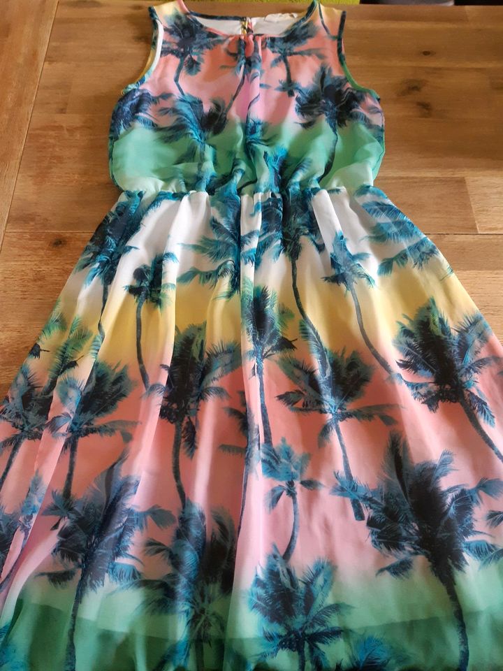 Kleid H&M Größe 158/164 in Olbernhau