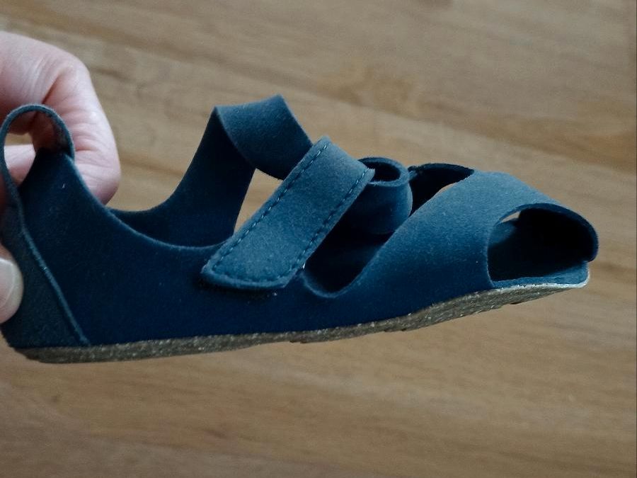 **Neuw." Wilding Barfußschuhe vegan. Feder blau, Gr. 21 in Hamburg