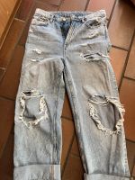 Jeans mit Löchern vom H&M gr.40 Bayern - Scheßlitz Vorschau
