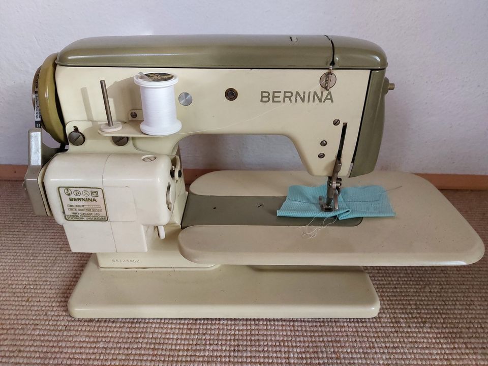 Funktionsfähige Nähmaschine Bernina 700 in Memmingen