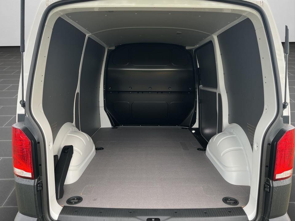Volkswagen T6.1 Kasten kurzer Radstand 2.0 TDI PDC Klima Tr in Mayen
