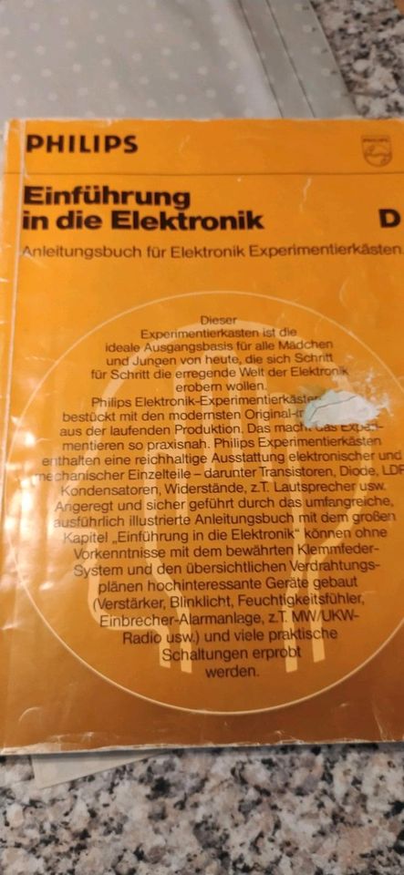 Philips Elektronik-Experimentierkasten EE 2003 in Edermünde