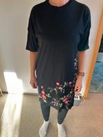 Asos Kleid Schwarz bestickt 42 oversized XL Sachsen - Schneeberg Vorschau
