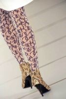 Chanel x Jennie Iconic Vintage Runway CC Logo Leggins Tights Nude Stretch S-M Bayern - Haag in Oberbayern Vorschau