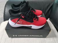 Herren Schuhe Under Armour 36.5 Niedersachsen - Garrel Vorschau