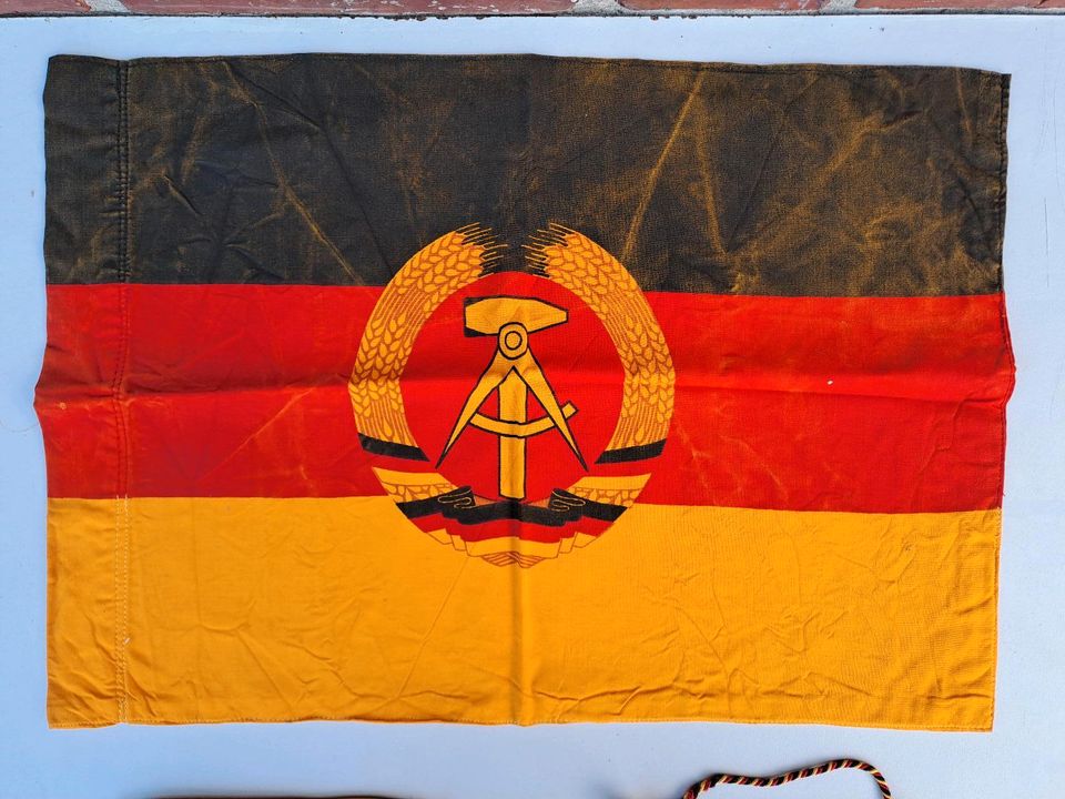 DDR / Halle Flagge - Fahne - Wimpel - Ostalgie / Vintage in Gronau (Westfalen)