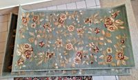 Zwei kleine Teppiche mit floralem Muster Nordrhein-Westfalen - Herne Vorschau