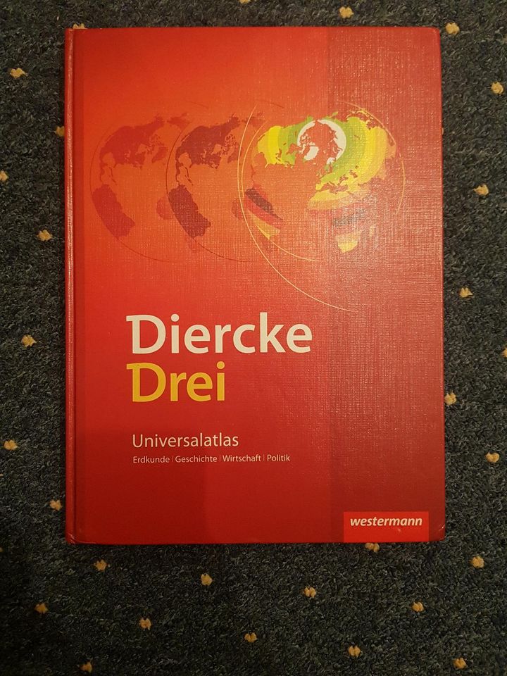 Diercke drei Universalatlas in Stade